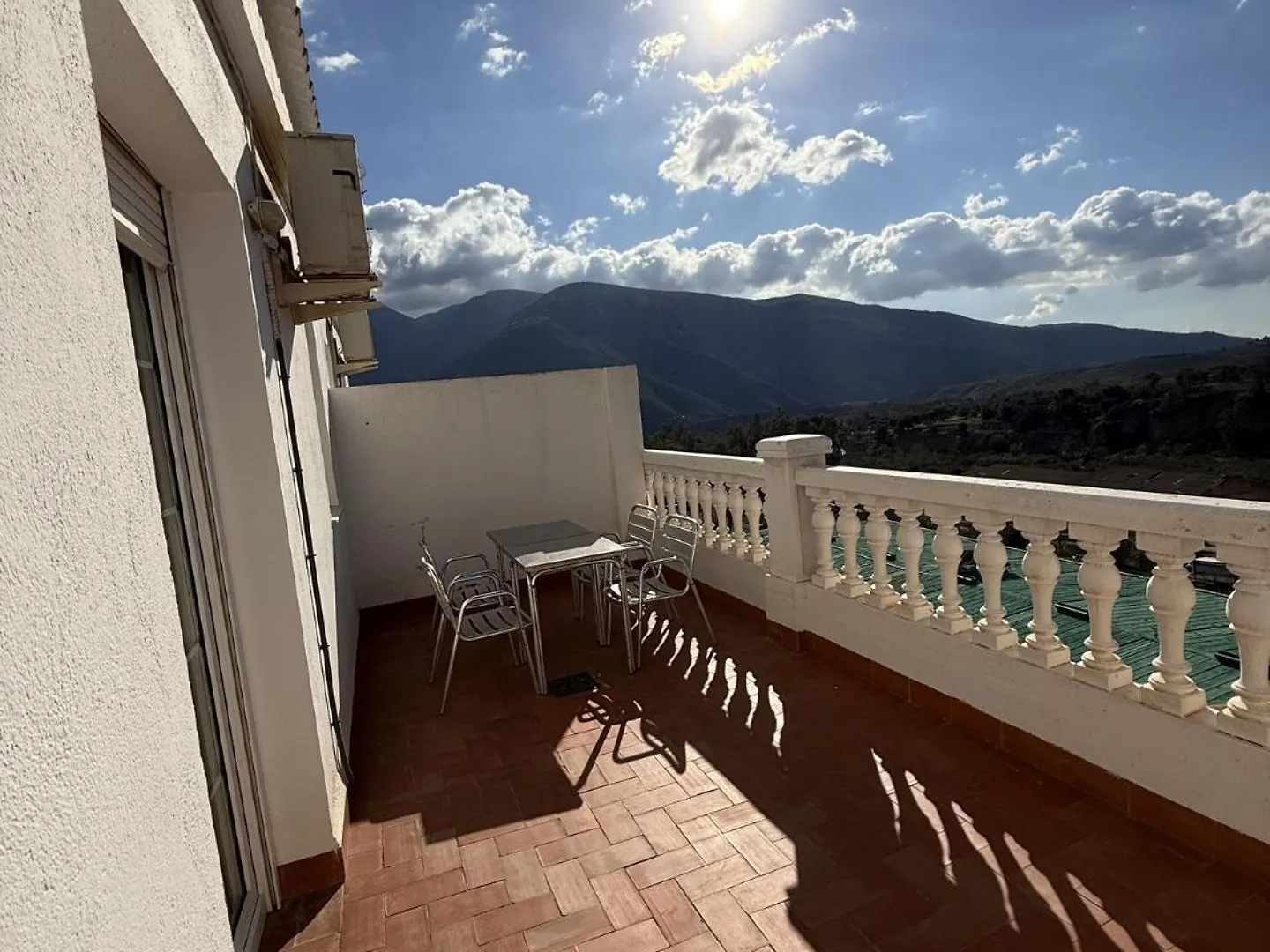 Hotel Mirasol Orgiva 2*,